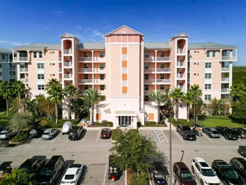 4 Riverwalk Dr #402, FL