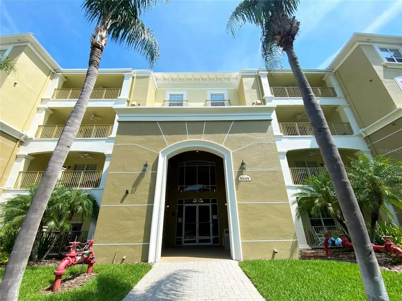 5049 Shoreway Loop #10301, FL
