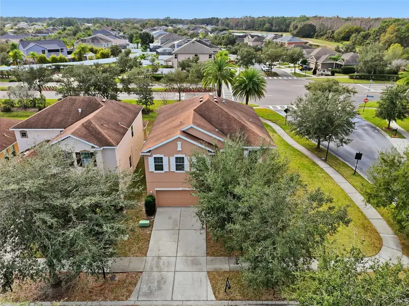 20203 Autumn Fern Ave, FL