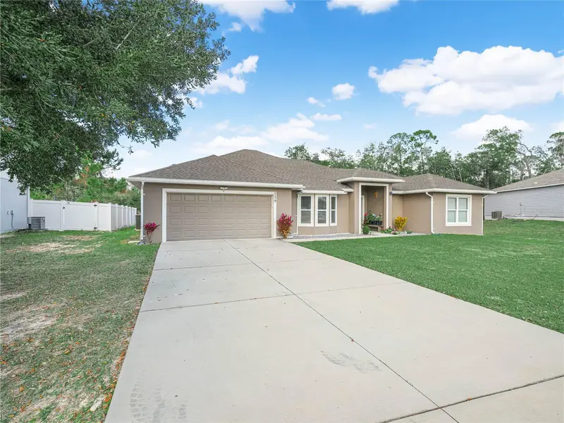 739 Fraser Ct, FL