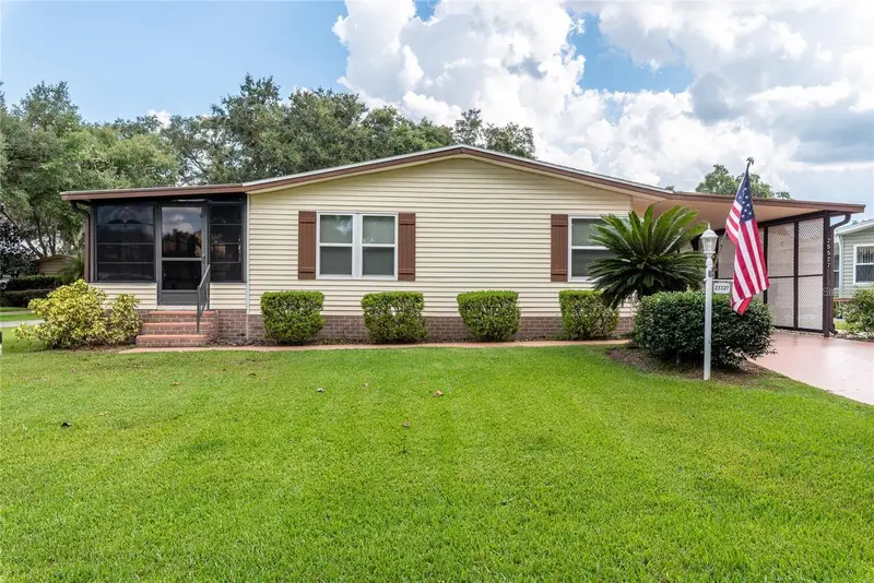 25527 Belle Helene, FL