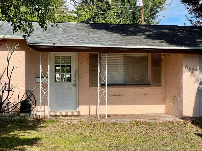 5427 95th Ter N, FL