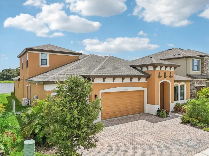 12818 Boggy Creek Dr, FL