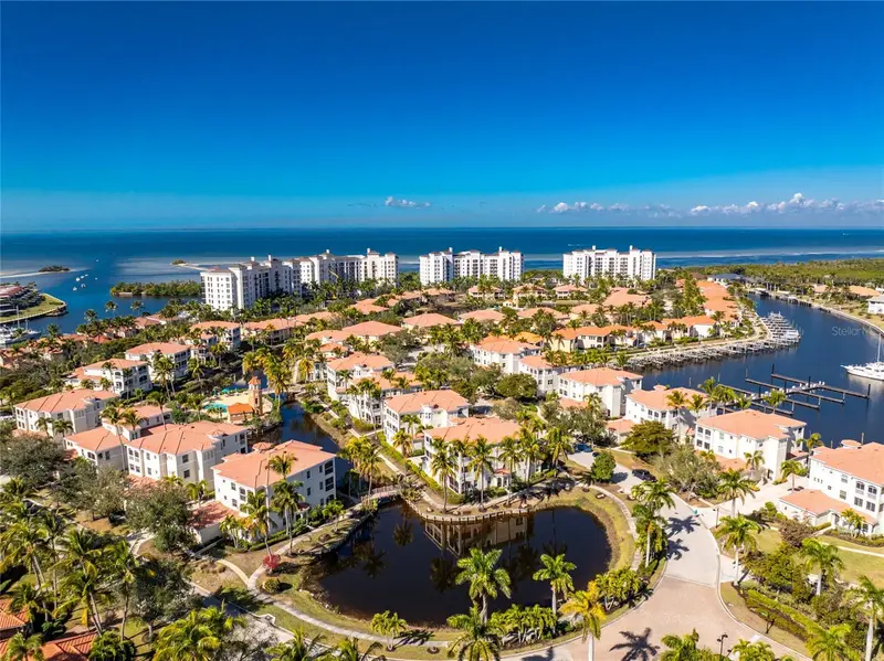 3464 Sunset Key Cir #103, FL