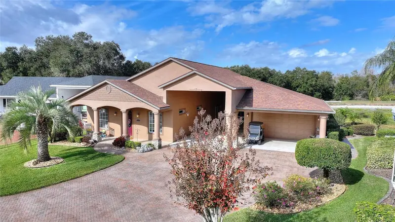 370 Meandering Way, FL