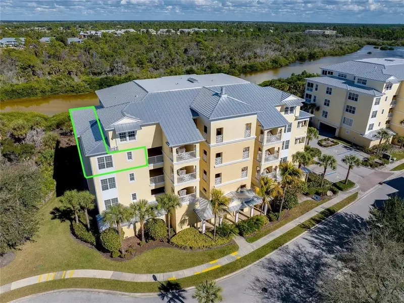 10501 Amberjack Way #301, FL