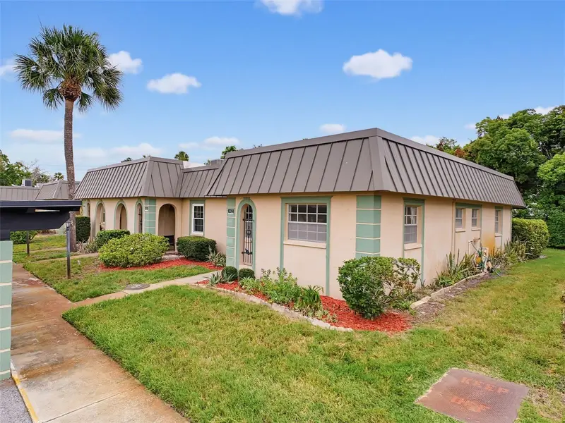 4422 Sunstate Dr, FL