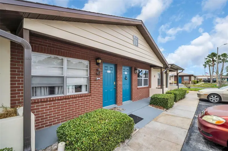 24862 Us Highway 19, FL