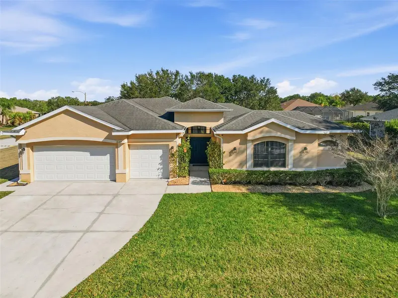 18105 Clearview Dr, FL