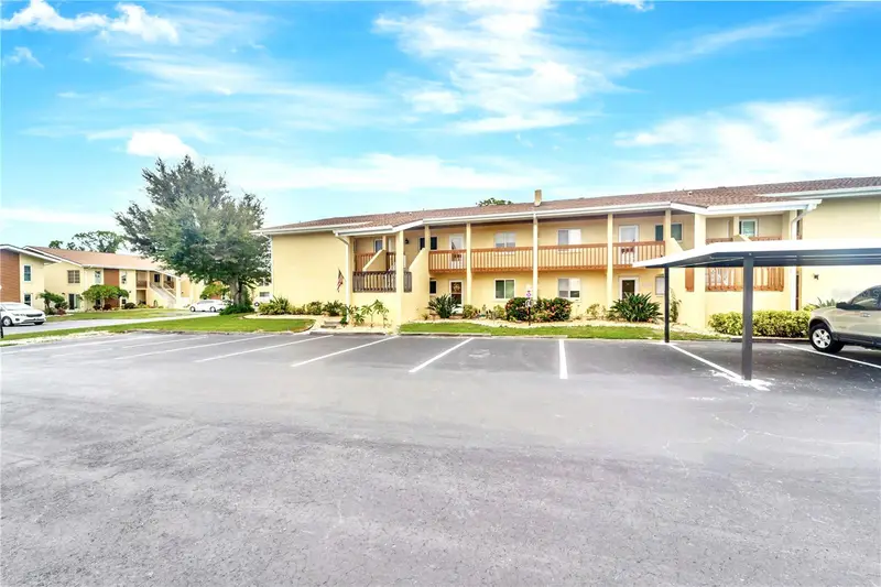 6699 San Casa Dr #L4, FL