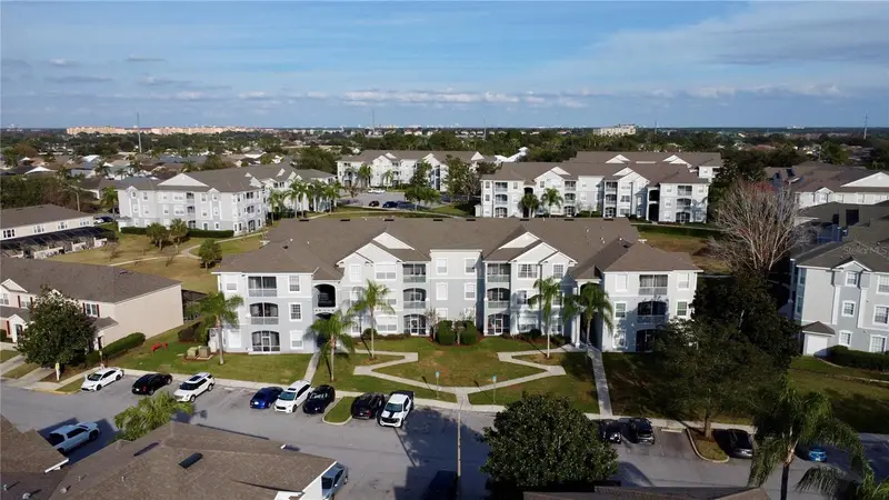 2305 Silver Palm Dr #304, FL