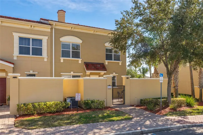 2616 Bella Vista Dr, FL