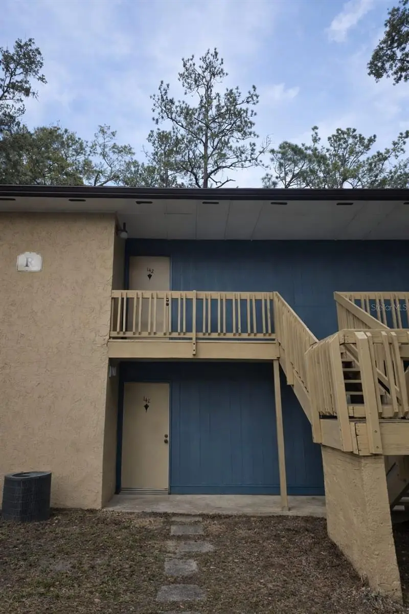 2811 Sw Archer Rd #R142, FL