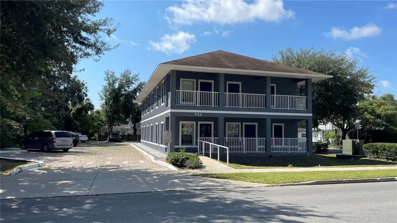 722 Patrick St #208, FL
