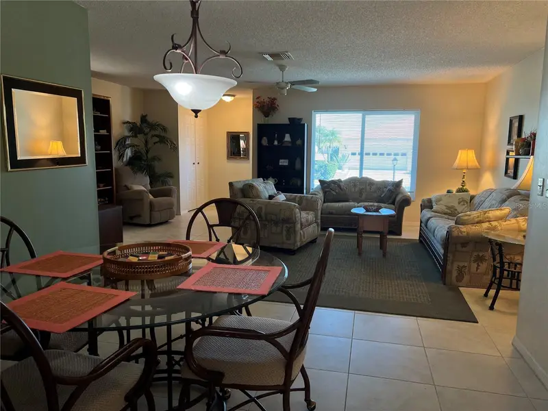 1814 Columbine Pl, FL
