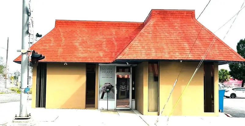 302 S Collins St, FL