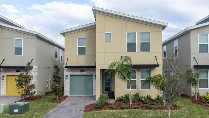 9123 Sommerset Hills Dr, FL