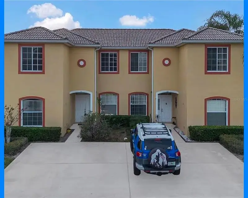 112 Ocean Bluff Dr, FL