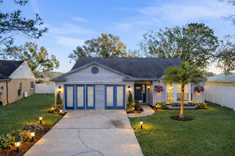 8341 Paddlewheel St, FL