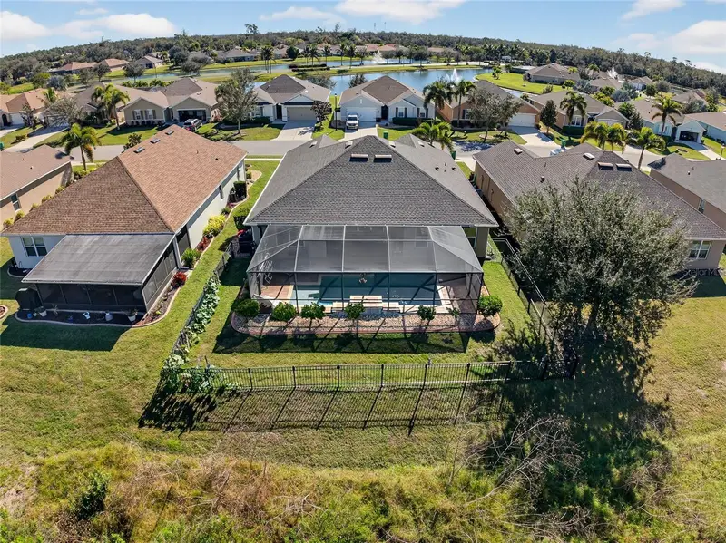 7212 Mikasa Dr, FL