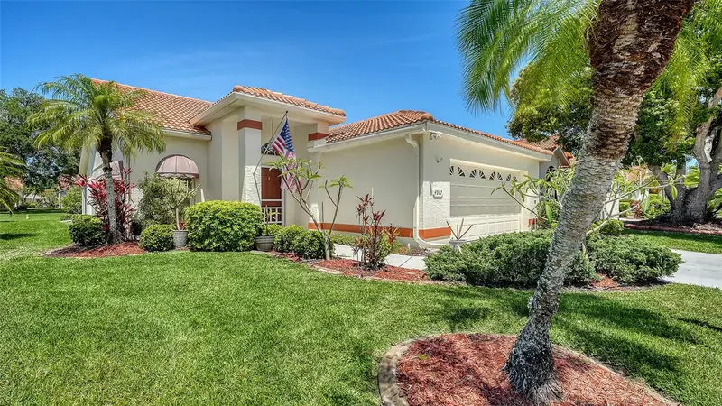 4977 Tamarack Trl, FL