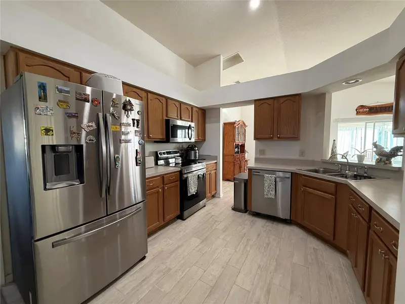 25607 Belle Helene, FL