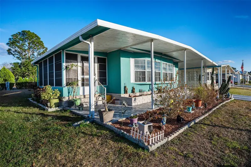 3318 Carnation Ln, FL