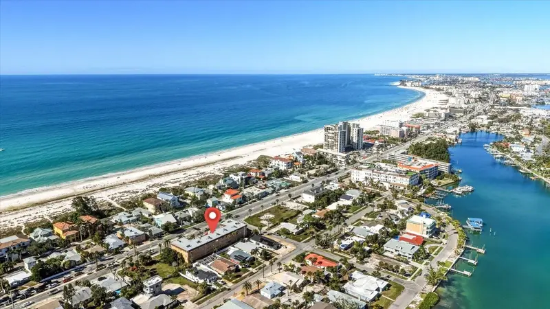 3575 Gulf Blvd #105, FL