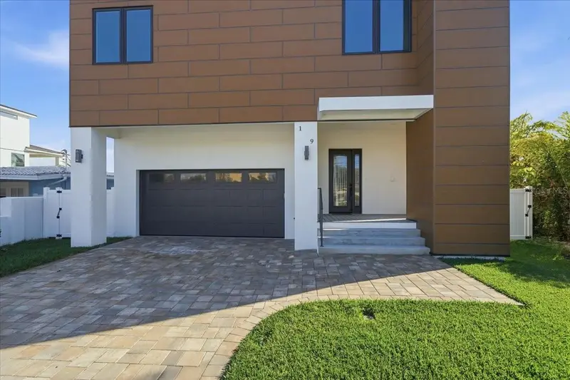 109 Punta Vista Drive, FL