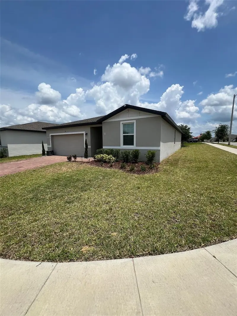 364 Guadlupe St, FL