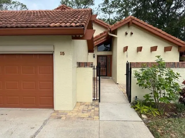 15 Village Cir #15, FL