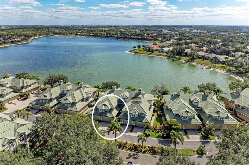 6527 Moorings Point Cir #101, FL