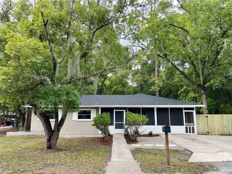 1715 Ne 6th Pl, FL