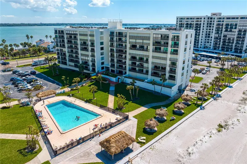 1430 Gulf Blvd #610, FL