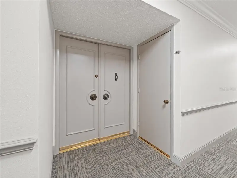 1400 Gulf Blvd #806, FL