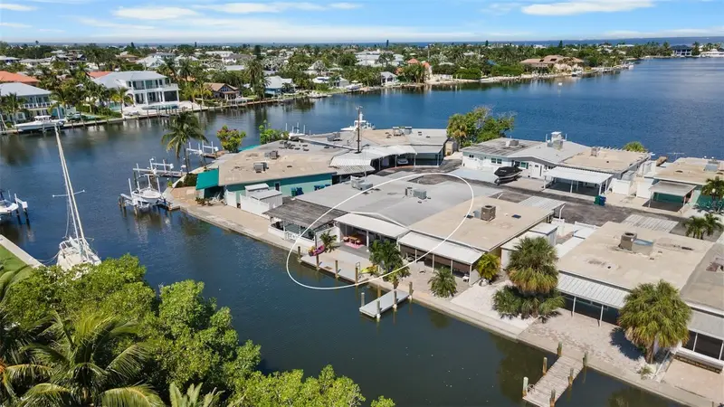 26 Seaside Ct, FL