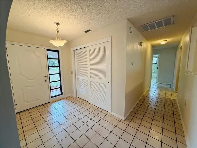 8992 Hernando Way, FL