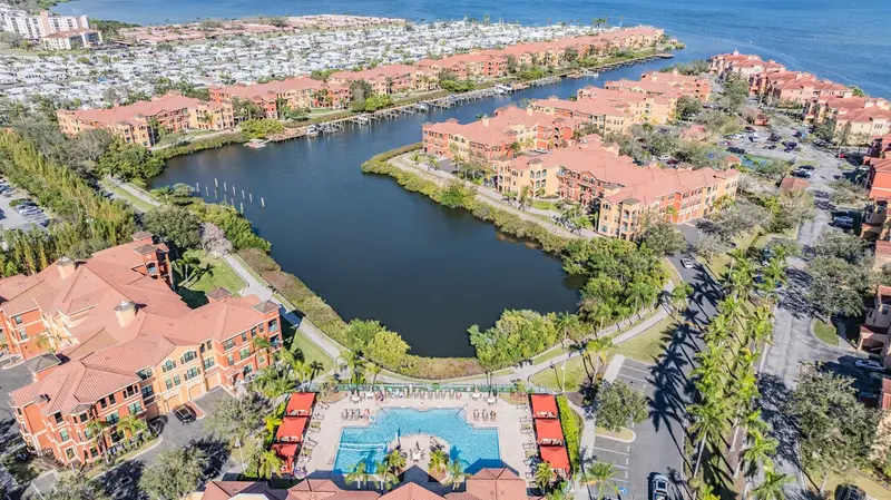 2749 Via Cipriani #1023b, FL