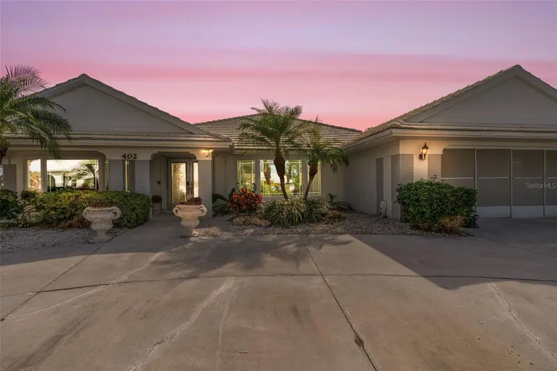 402 Devonshire Ln, FL