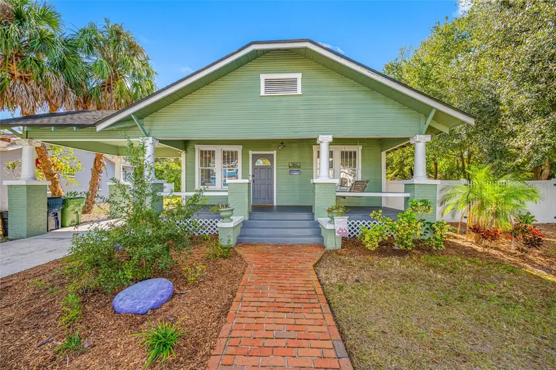 304 W Henry Ave, FL