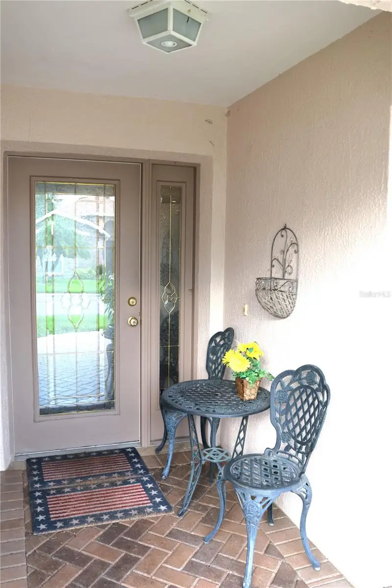 477 Sweetwater Way, FL