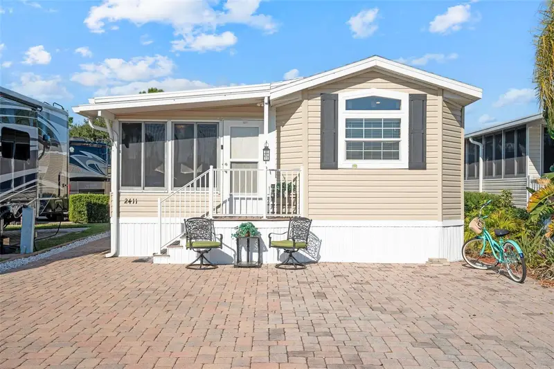 2411 Citrus Tree Rd, FL