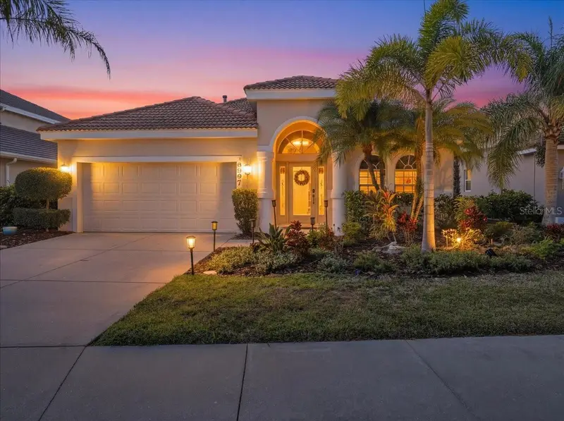 8997 Stone Harbour Loop, FL