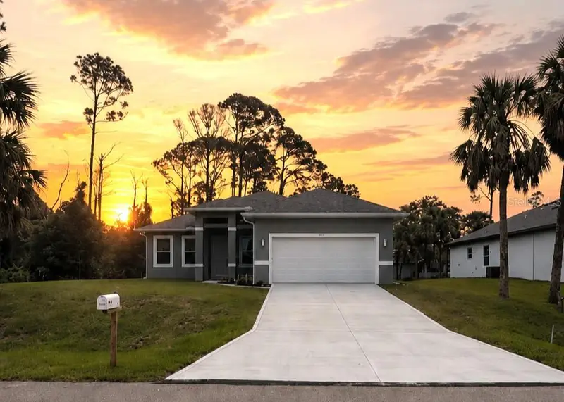 5210 Redwood Ter, FL