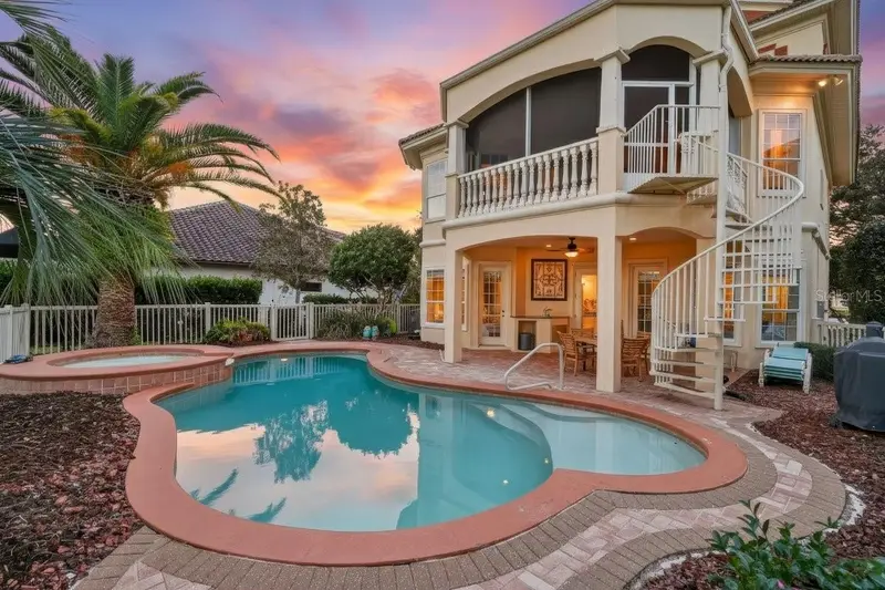 29 Oak View Cir E, FL