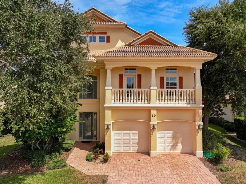 29 Oak View Cir E, FL