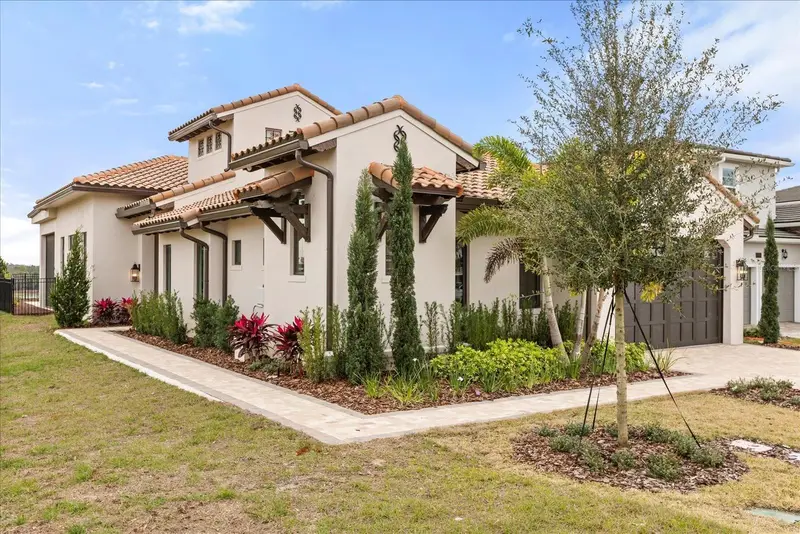 16001 Volterra Pt, FL