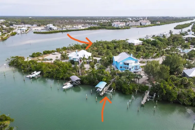 6 Pointe Way, FL