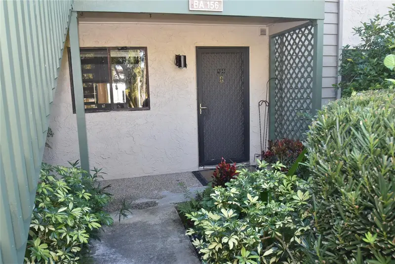 1518 Pelican Point Dr #Ba156, FL