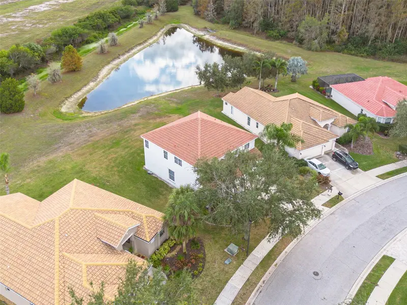 9028 Willowbrook Cir, FL